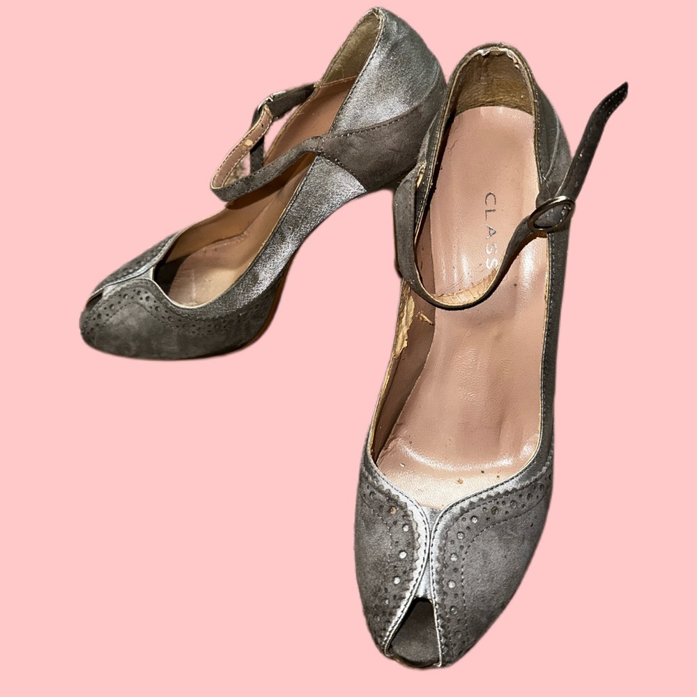 Lovely Mary Jane Heels from Class Italy